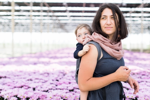 Geta Rasciuc fondator ChooChooBaby Carrier sistem depurtat bebe